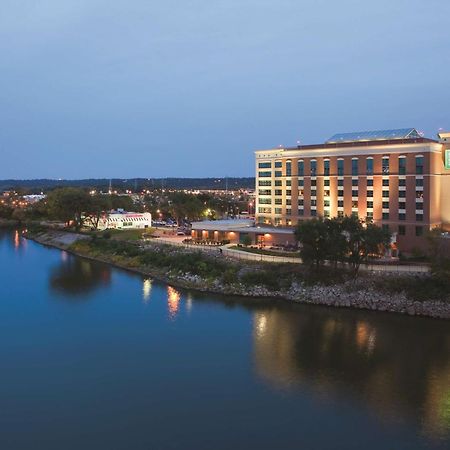 Embassy Suites East Peoria Hotel And Riverfront Conference Center Eksteriør billede