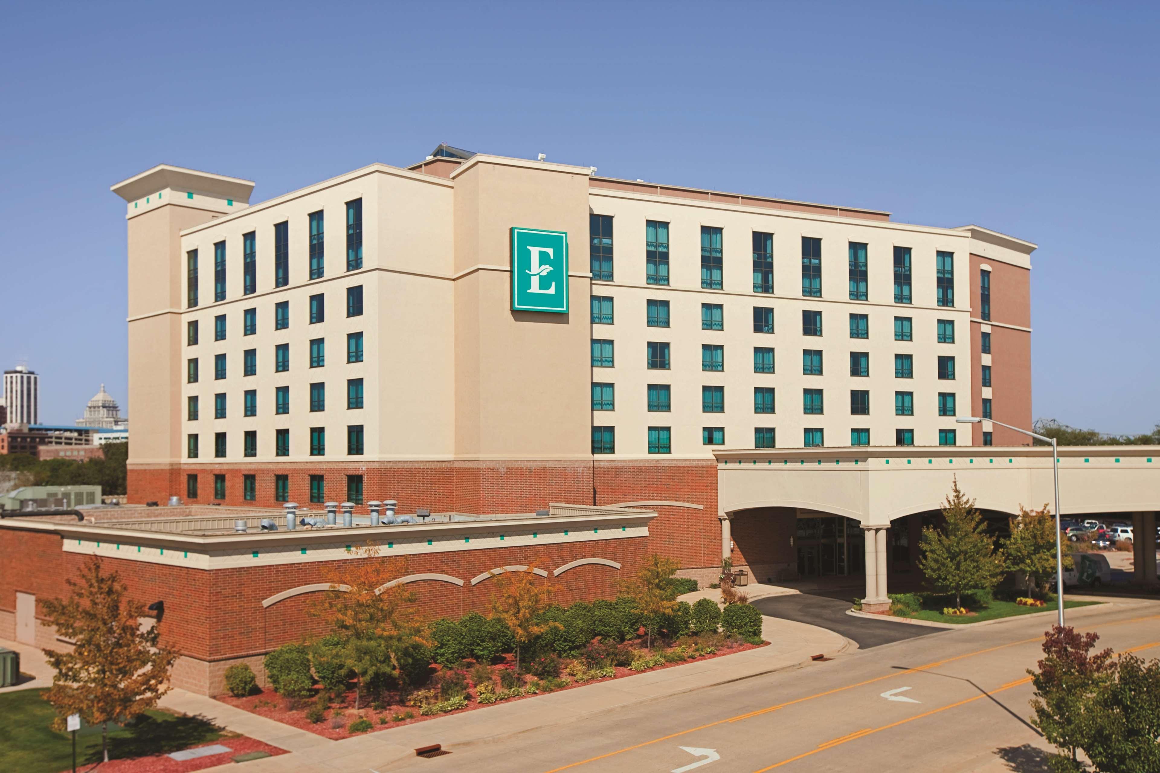 Embassy Suites East Peoria Hotel And Riverfront Conference Center Eksteriør billede