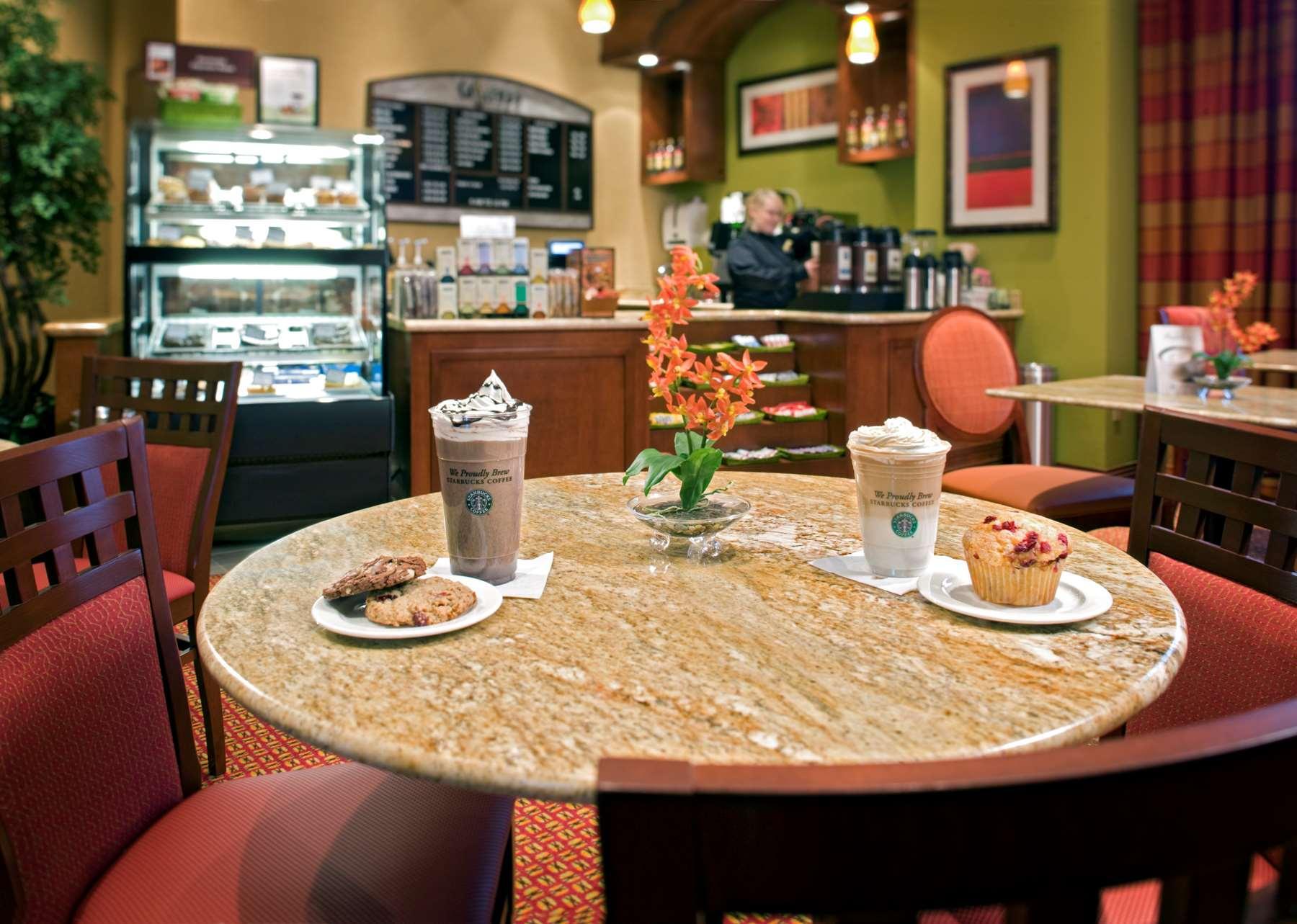 Embassy Suites East Peoria Hotel And Riverfront Conference Center Eksteriør billede