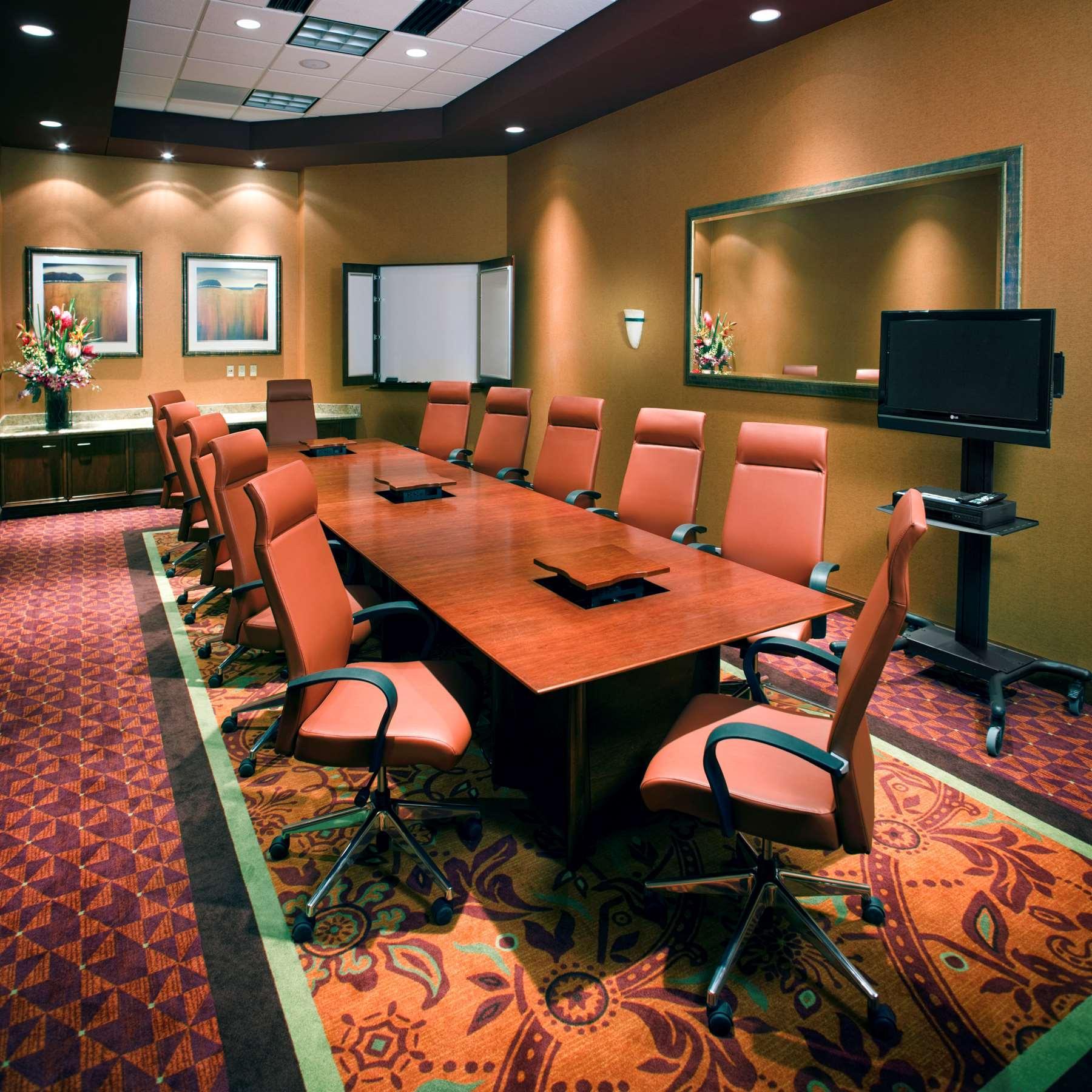 Embassy Suites East Peoria Hotel And Riverfront Conference Center Faciliteter billede
