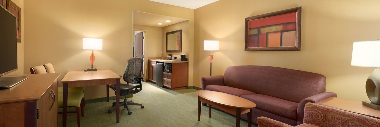 Embassy Suites East Peoria Hotel And Riverfront Conference Center Eksteriør billede